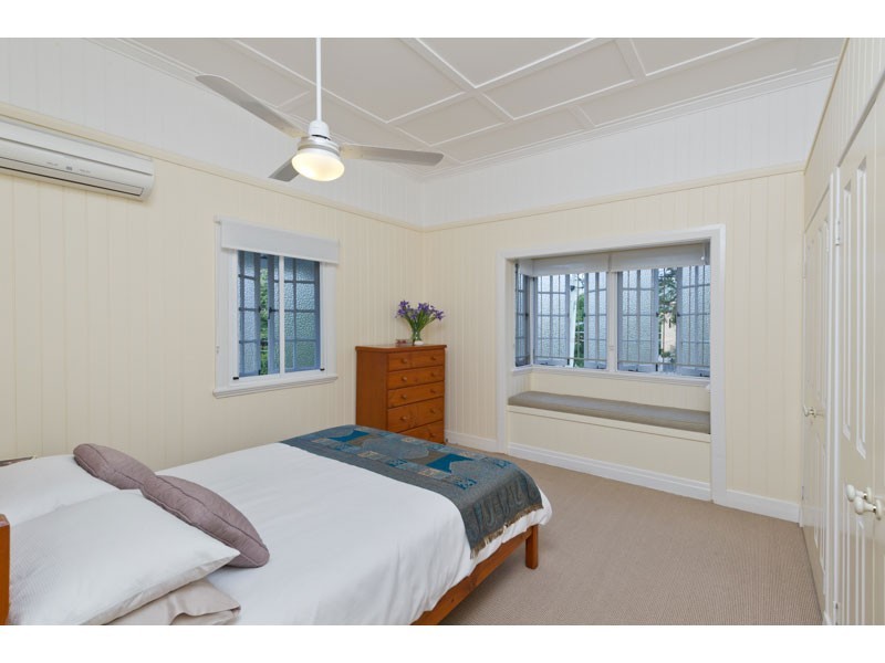 81 Amarina Avenue, Ashgrove QLD 4060