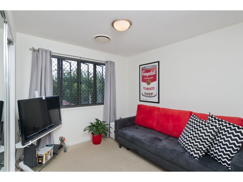 56 Lizzie Street, Bardon QLD 4065