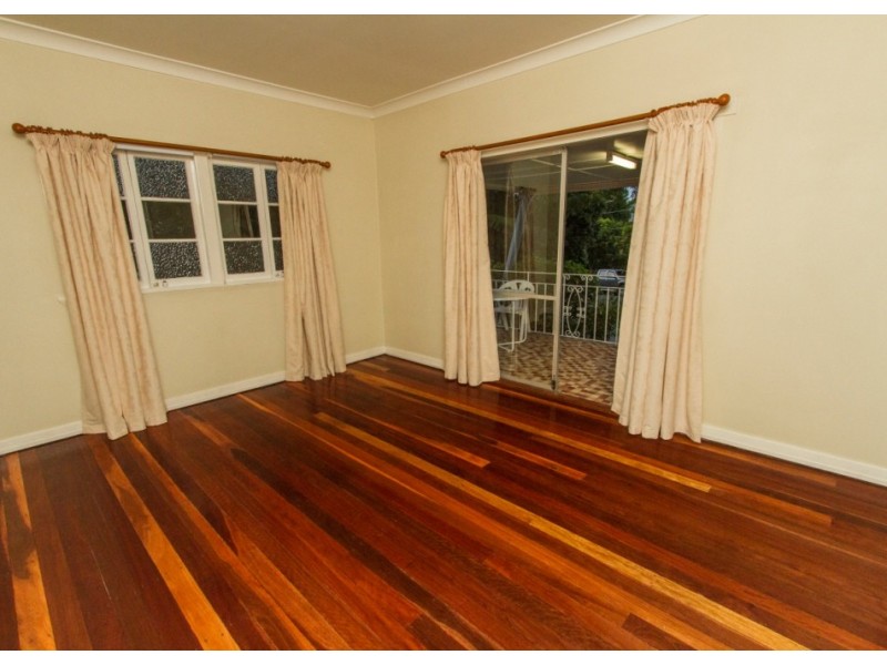 11 Tweed Street, Ashgrove QLD 4060