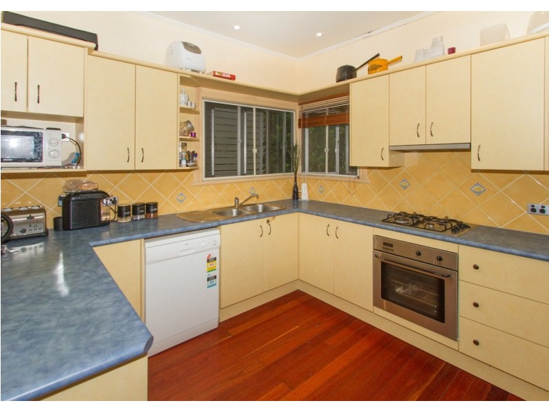 70 Lindsay Street, Ashgrove QLD 4060