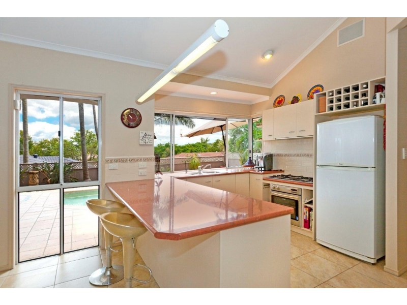 63 Riverhills Road, Middle Park QLD 4074