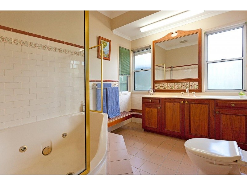 63 Riverhills Road, Middle Park QLD 4074