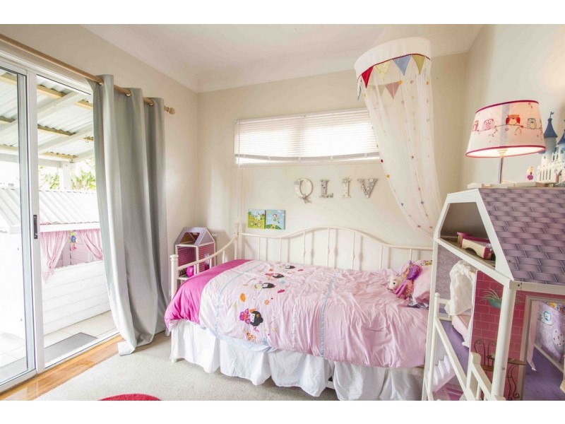 18 Ungalla Street, Enoggera QLD 4051