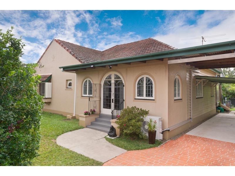 19 Hawthorne Avenue, Ashgrove QLD 4060