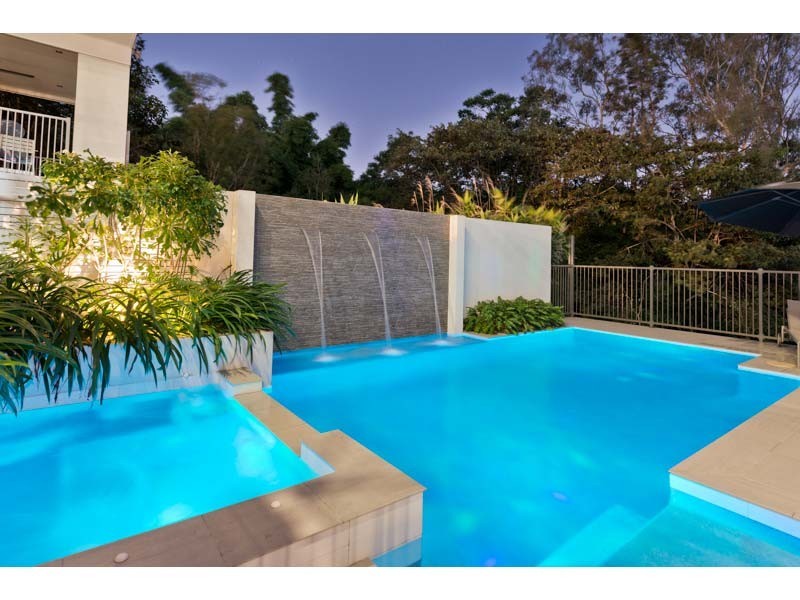 71 Brown Parade, Ashgrove QLD 4060