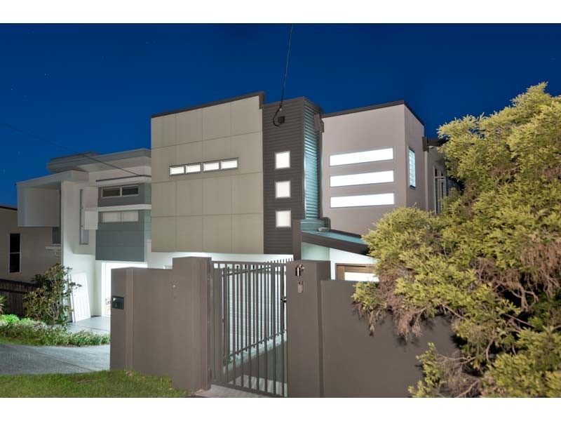 71 Brown Parade, Ashgrove QLD 4060