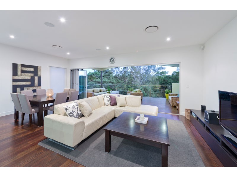71 Brown Parade, Ashgrove QLD 4060
