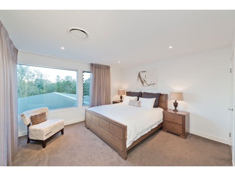 71 Brown Parade, Ashgrove QLD 4060