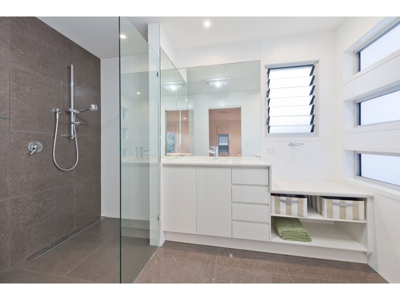 71 Brown Parade, Ashgrove QLD 4060