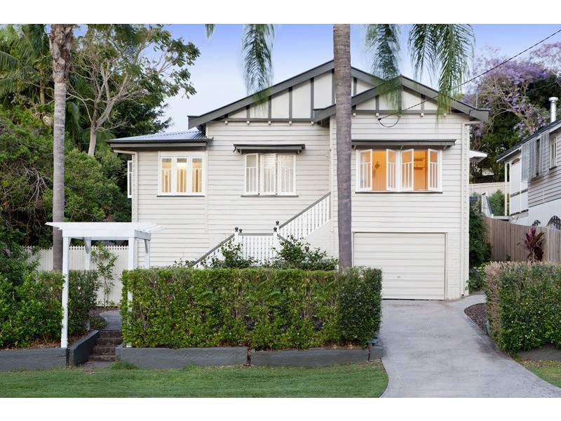 17 Wahroonga Road, Ashgrove QLD 4060