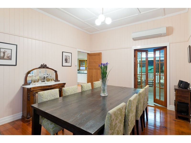 17 Wahroonga Road, Ashgrove QLD 4060