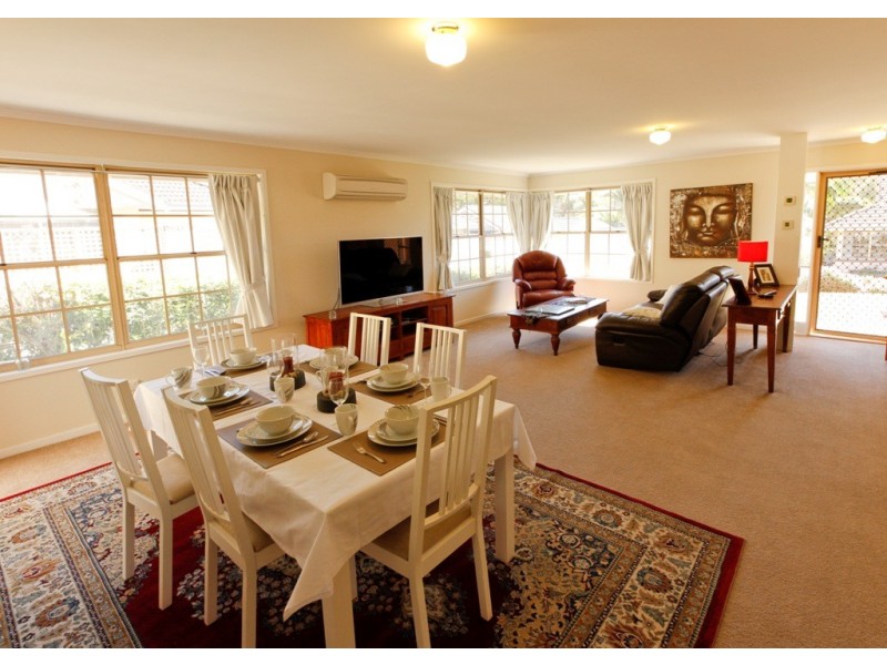 14 Greenlanes Road, Ashgrove QLD 4060