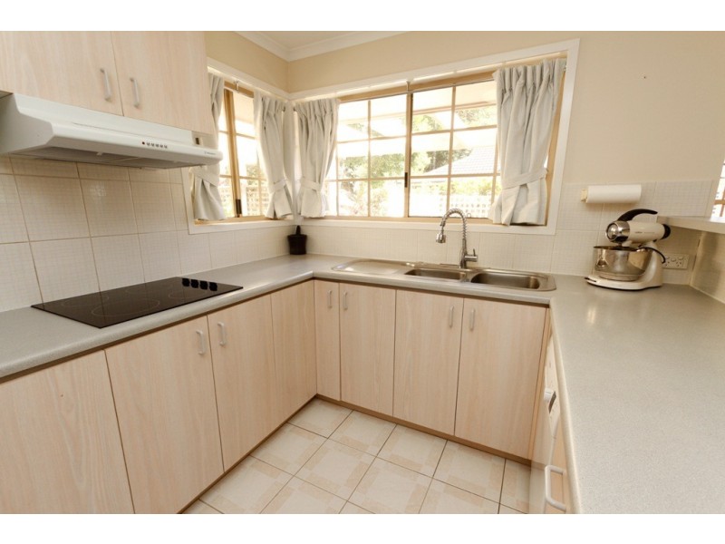 14 Greenlanes Road, Ashgrove QLD 4060