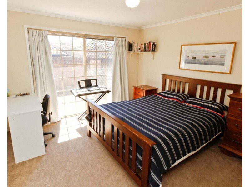 14 Greenlanes Road, Ashgrove QLD 4060