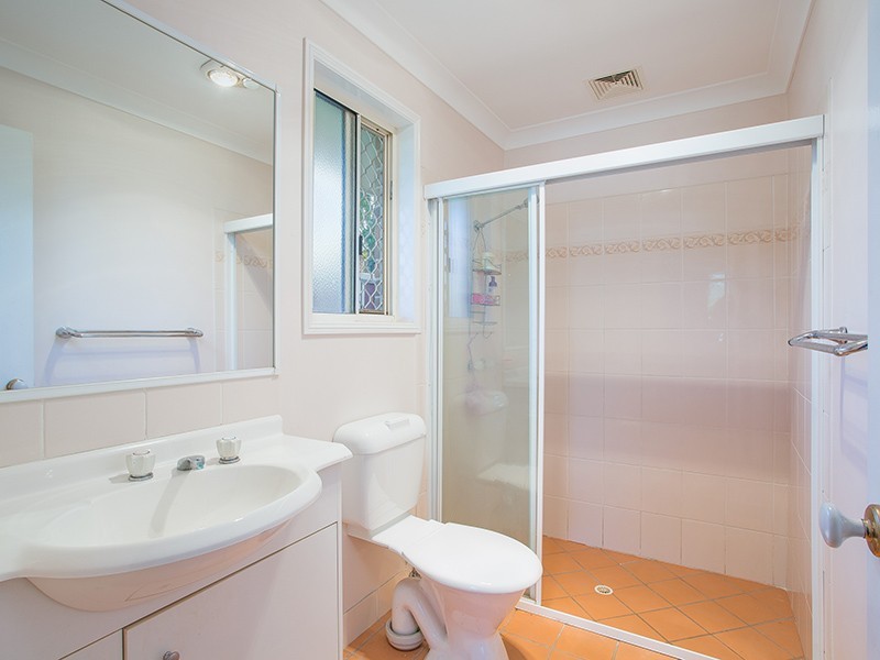 4 Calrossy Street, Boondall QLD 4034