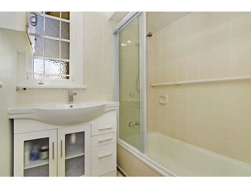 42 Betheden Terrace, Ashgrove QLD 4060