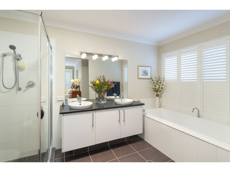 24 Victoria Street, Ashgrove QLD 4060