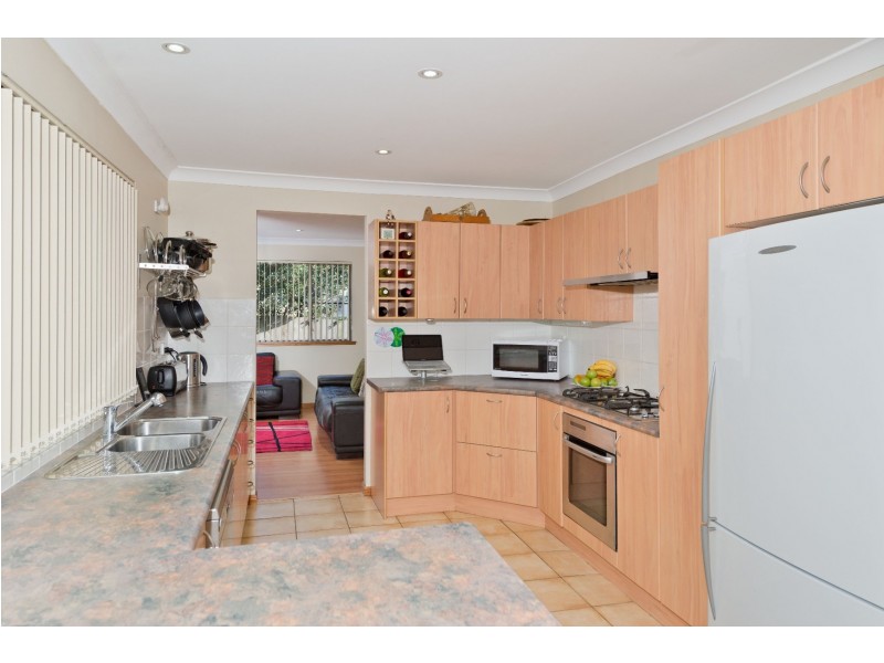 3 Newark Place, The Gap QLD 4061