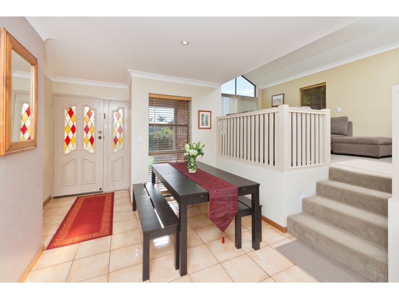 3 Newark Place, The Gap QLD 4061