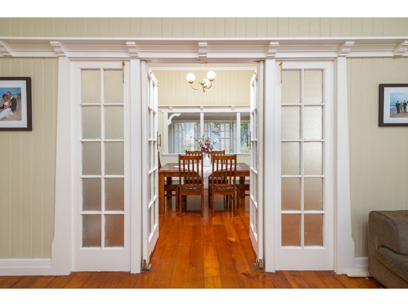 37 Roy Street, Ashgrove QLD 4060