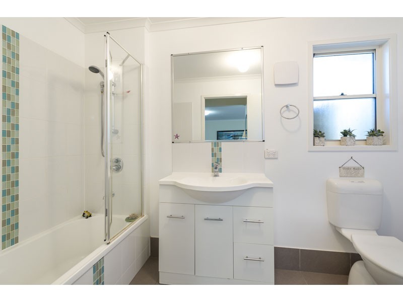 37 Roy Street, Ashgrove QLD 4060