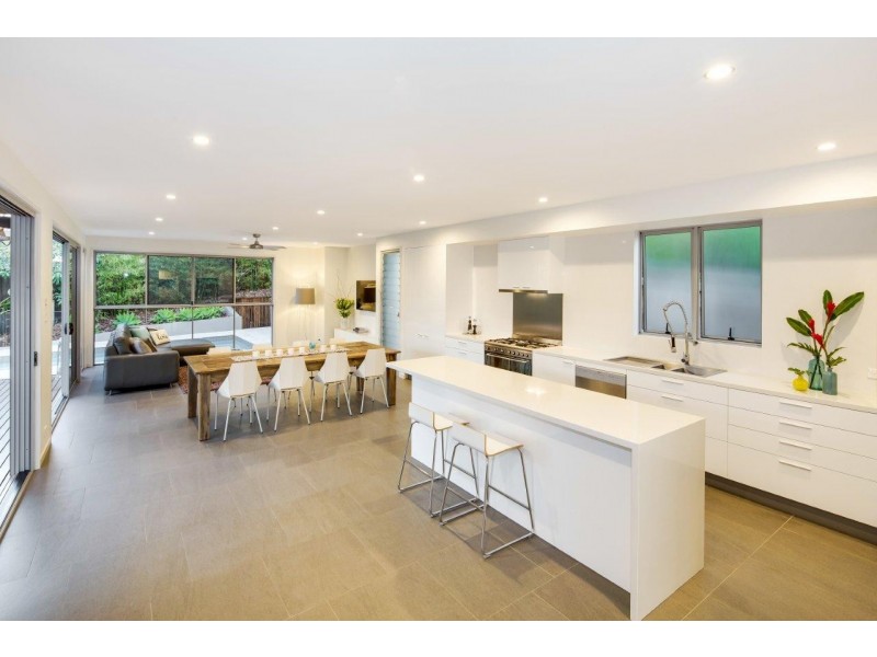61 Girraween Grove, Ashgrove QLD 4060