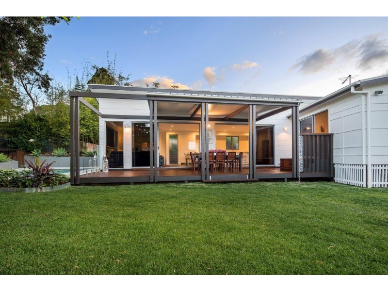 61 Girraween Grove, Ashgrove QLD 4060
