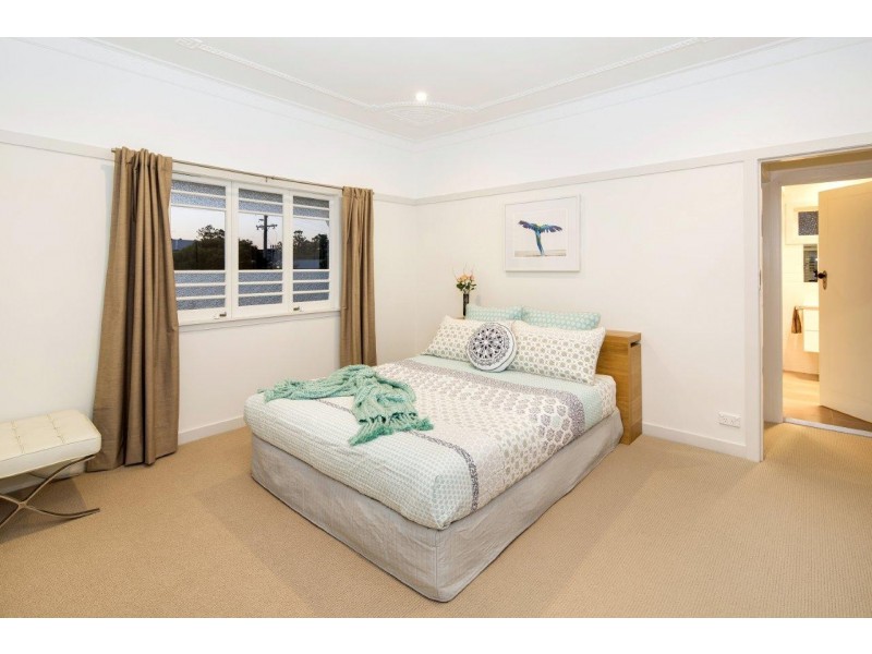 61 Girraween Grove, Ashgrove QLD 4060