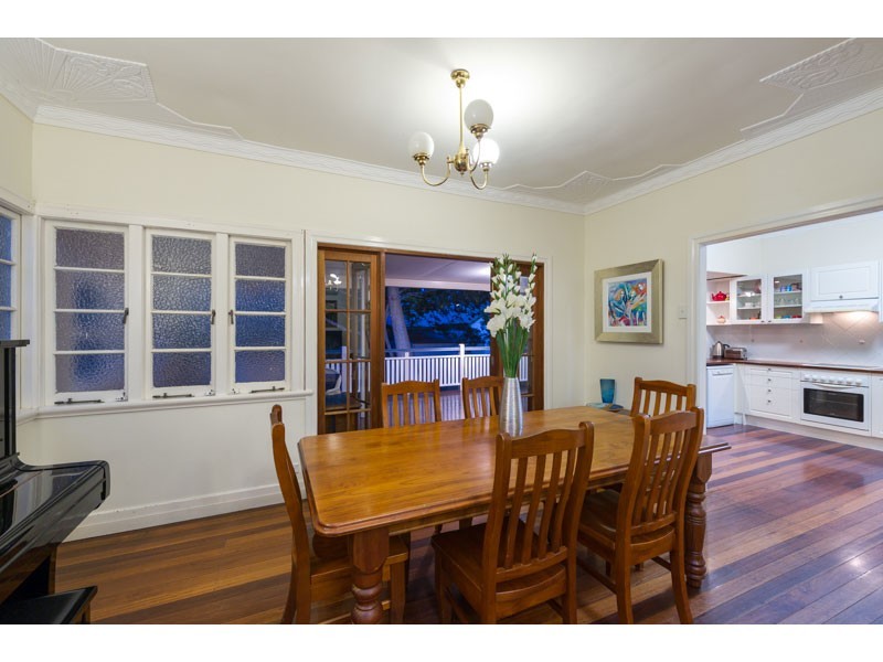 21 Otonga Road, Ashgrove QLD 4060