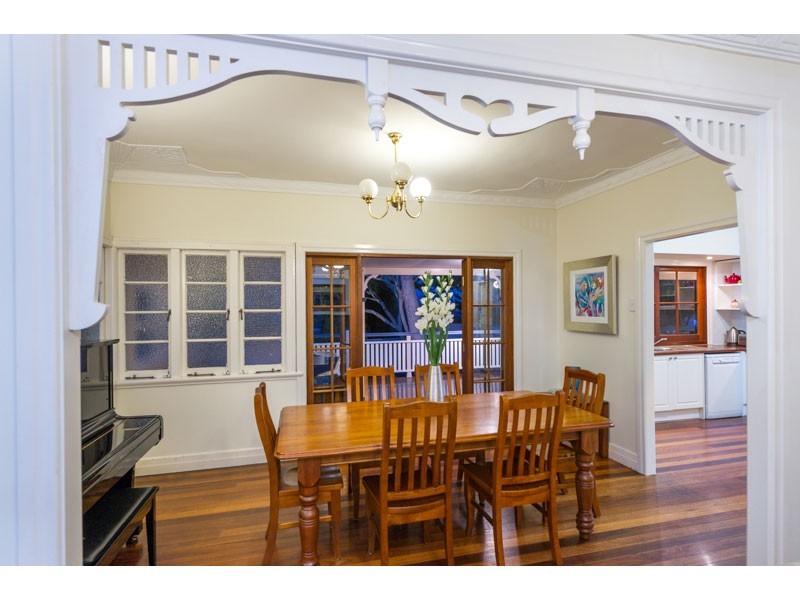21 Otonga Road, Ashgrove QLD 4060