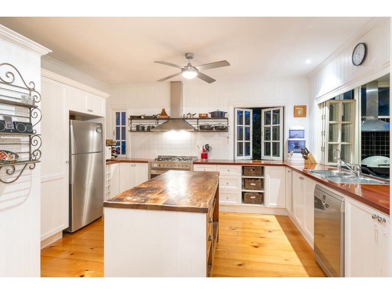 11 Myagah Road, Ashgrove QLD 4060