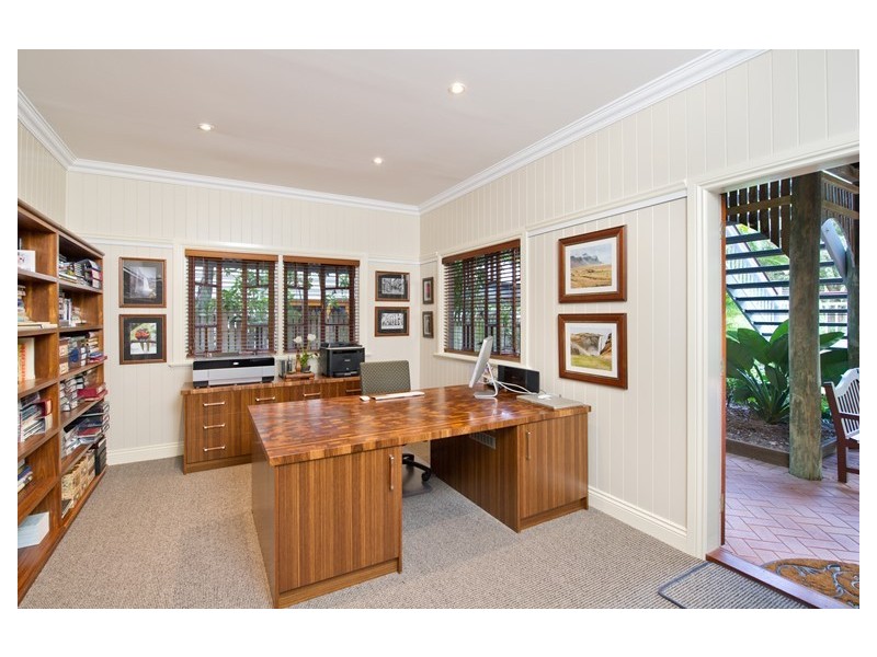 15 Corbie Street, Ashgrove QLD 4060