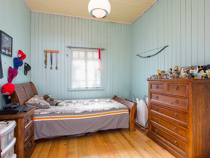 36 Banks Street, Newmarket QLD 4051