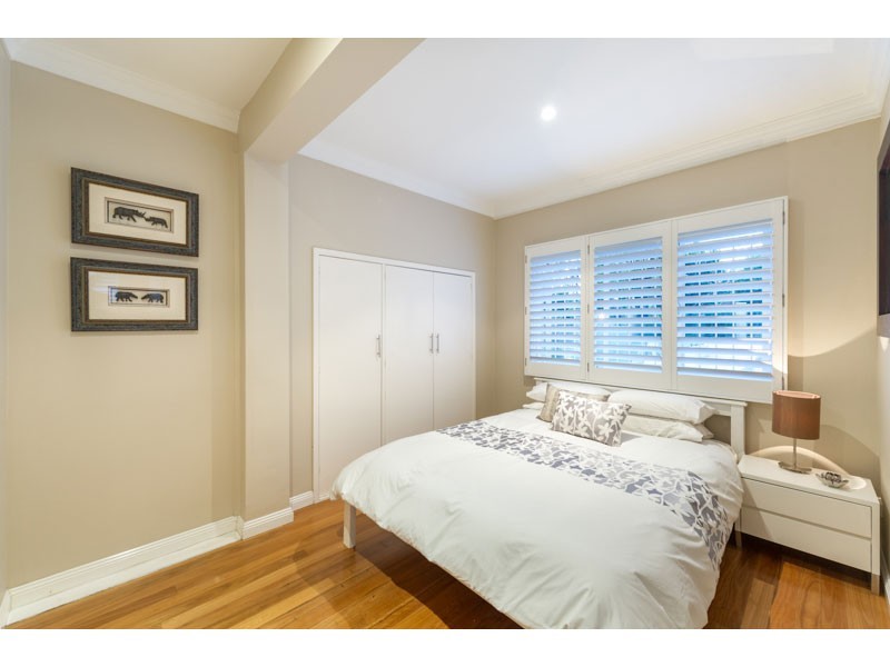 12 Felicia Street, Ashgrove QLD 4060