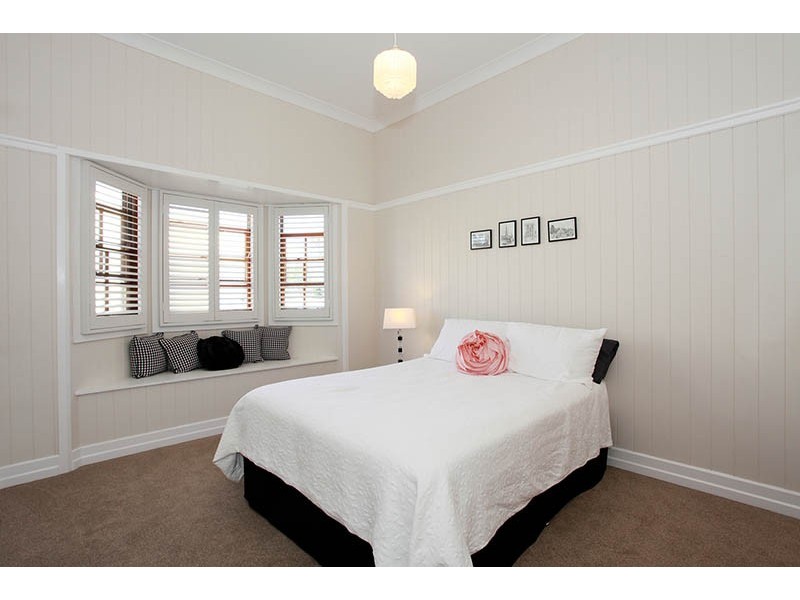 55 Kauri Road, Ashgrove QLD 4060