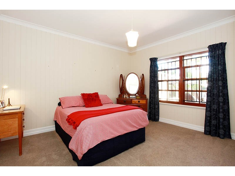 55 Kauri Road, Ashgrove QLD 4060