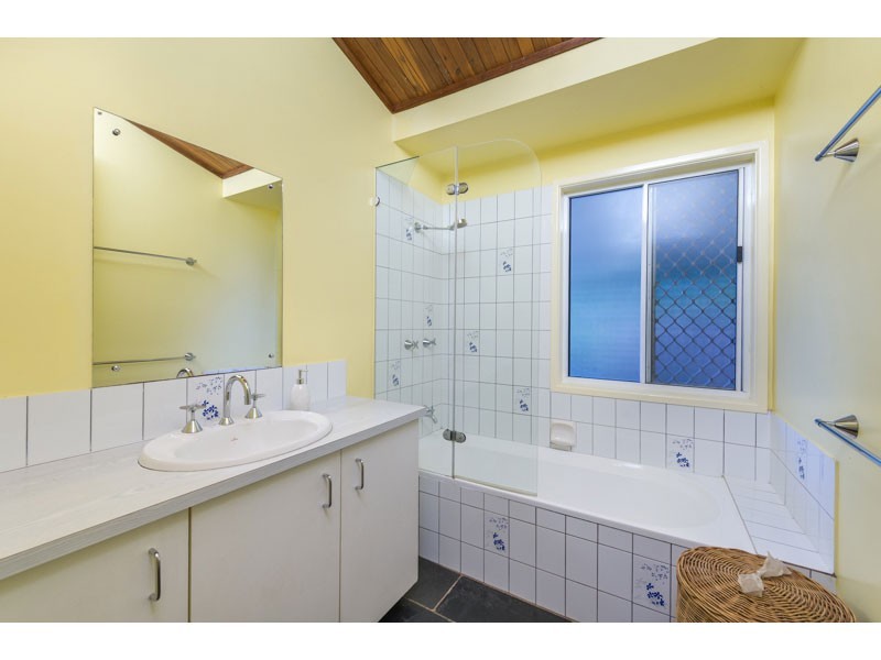 47 St Johns Avenue, Ashgrove QLD 4060