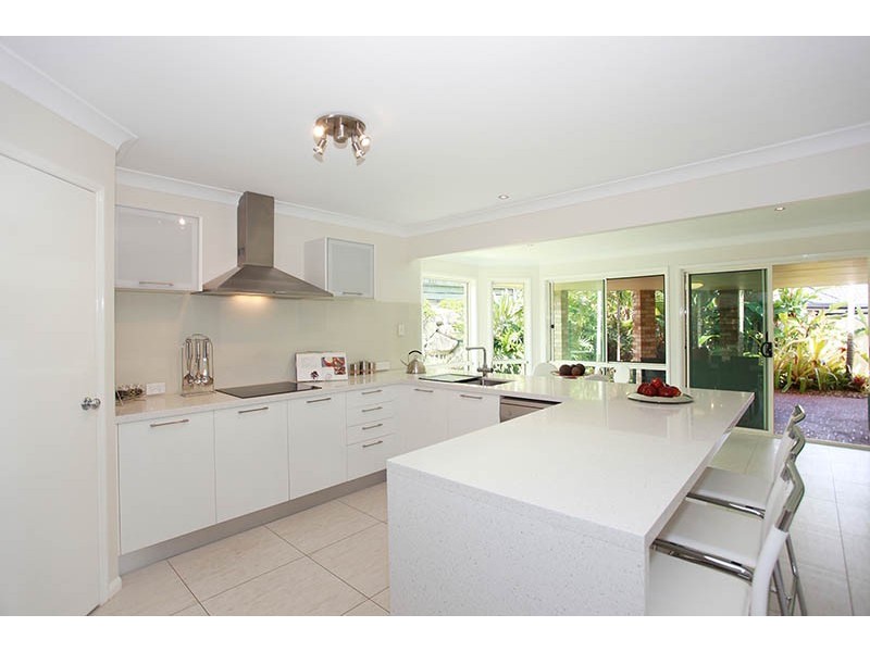 69 Skye Place, Upper Kedron QLD 4055