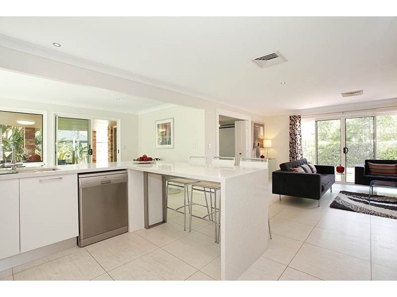 69 Skye Place, Upper Kedron QLD 4055