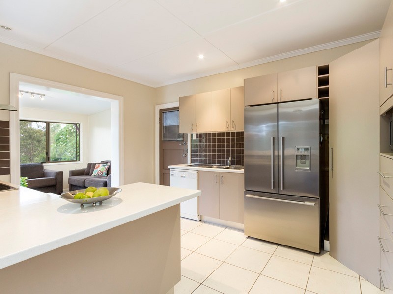 100 Stuartholme Road, Bardon QLD 4065