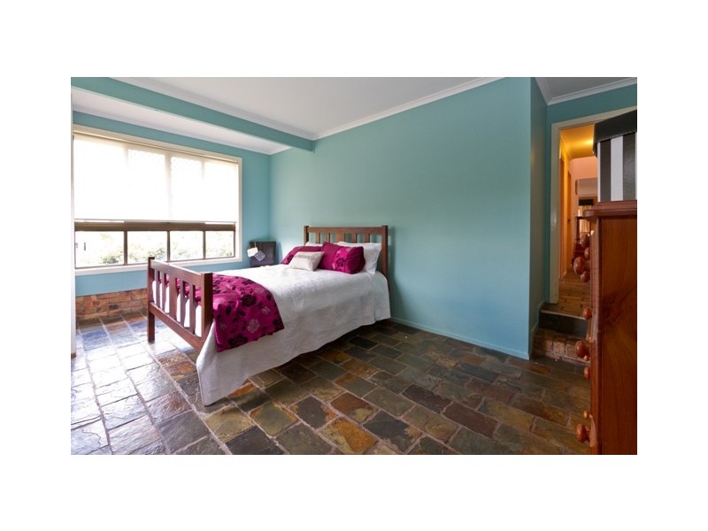 49 Woorama Road, The Gap QLD 4061