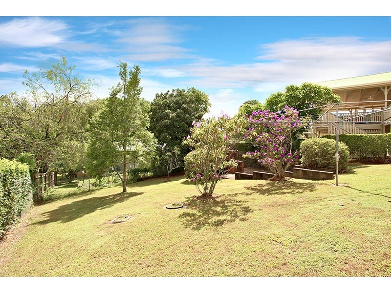 85 Grevillea Road, Ashgrove QLD 4060