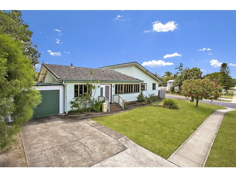 55 Haig Street, Brassall QLD 4305