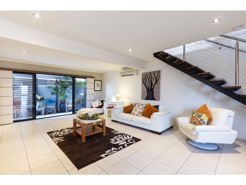 4 Givelda Street, Ashgrove QLD 4060