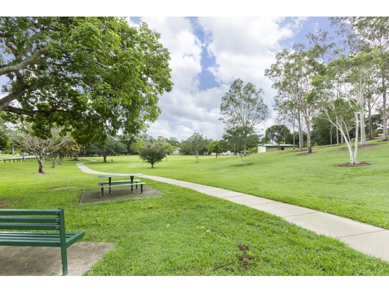 5 Empress Terrace, Bardon QLD 4065