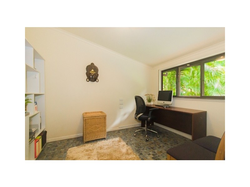 52 Settlement Road, The Gap QLD 4061