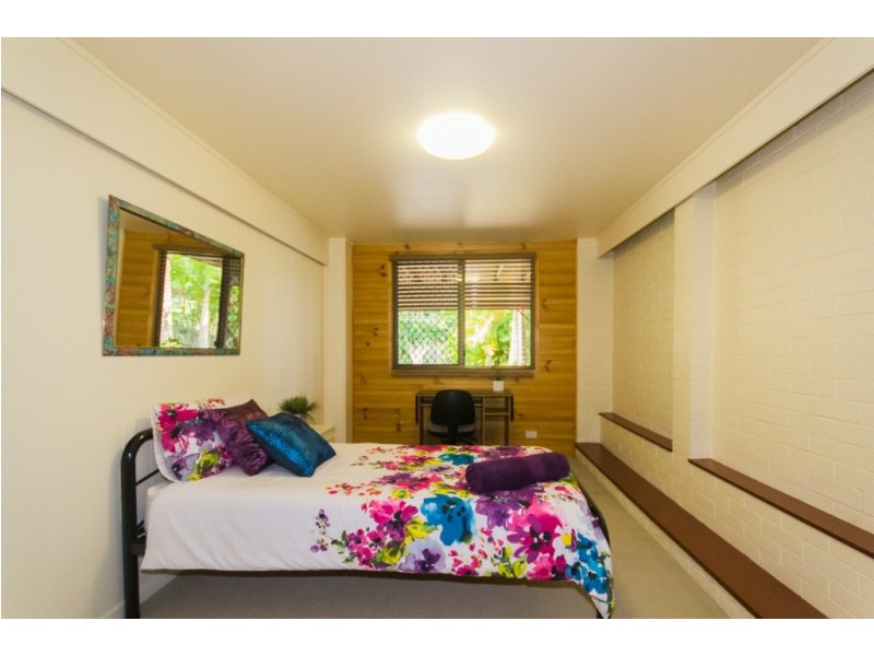 52 Settlement Road, The Gap QLD 4061