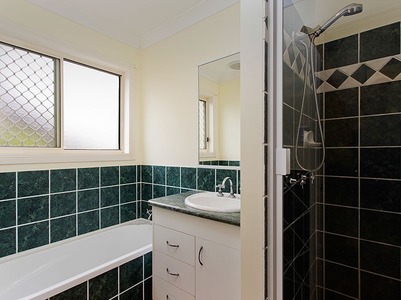 14 Jillinda Place, The Gap QLD 4061