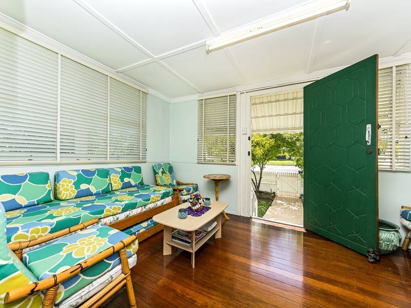 62 Alderley Avenue, Alderley QLD 4051