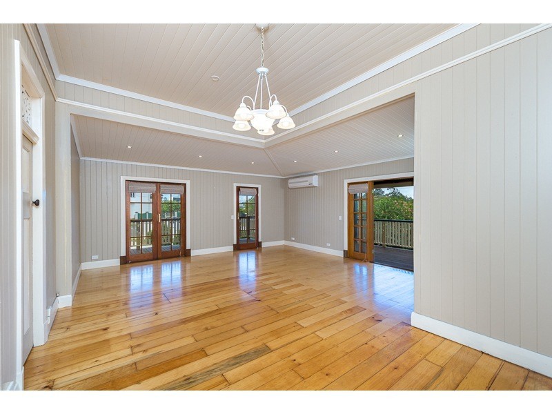 1 Haig Street, Ashgrove QLD 4060